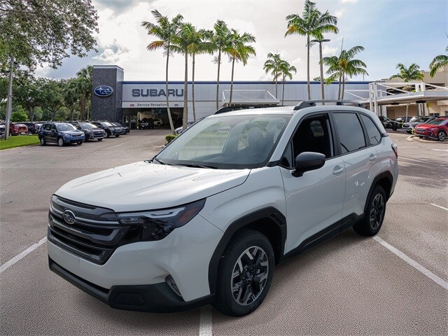 2026 Subaru Forester Premium Base photo 2