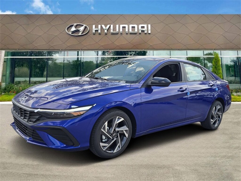 Used 2025 Hyundai Elantra SEL Sport Sedan