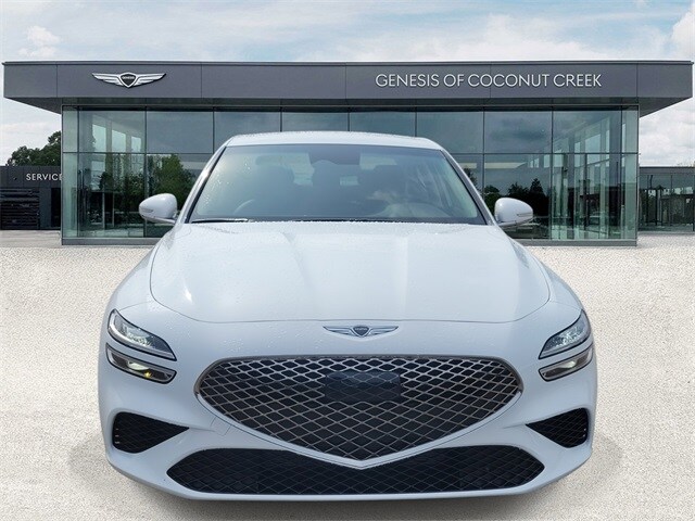 2025 Genesis G70 2.5T photo 2