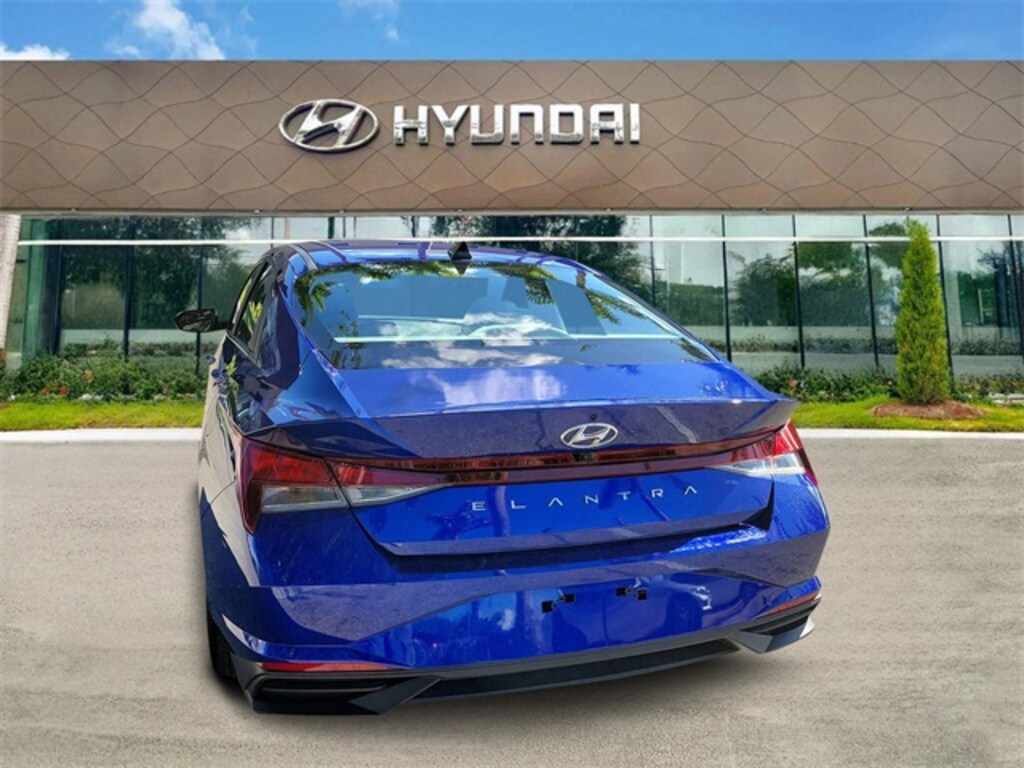 Used 2023 Hyundai Elantra SEL Sedan