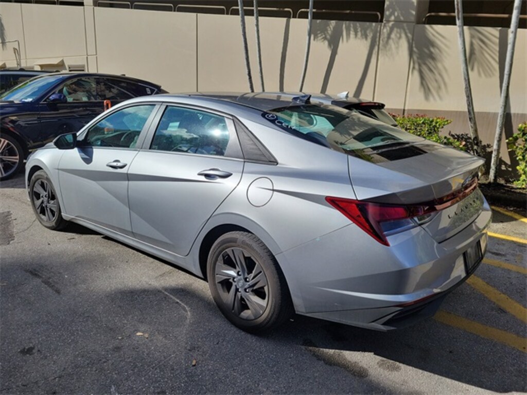 Used 2023 Hyundai Elantra SEL Sedan