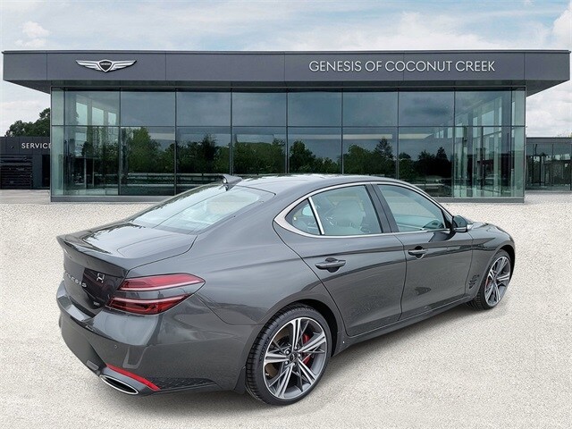2025 Genesis G70 3.3T Sport Advanced photo 4