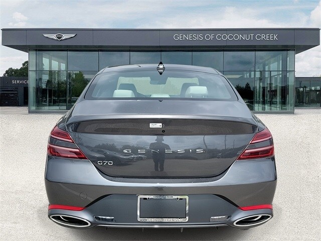 2025 Genesis G70 2.5T photo 4
