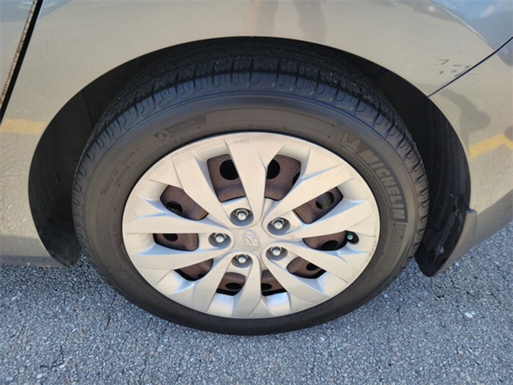 Used 2016 Hyundai Elantra GT Base Hatchback