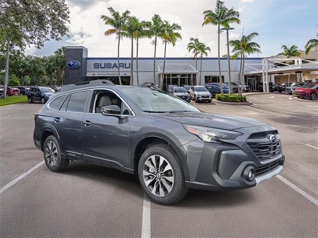 2025 Subaru Outback Limited's photo