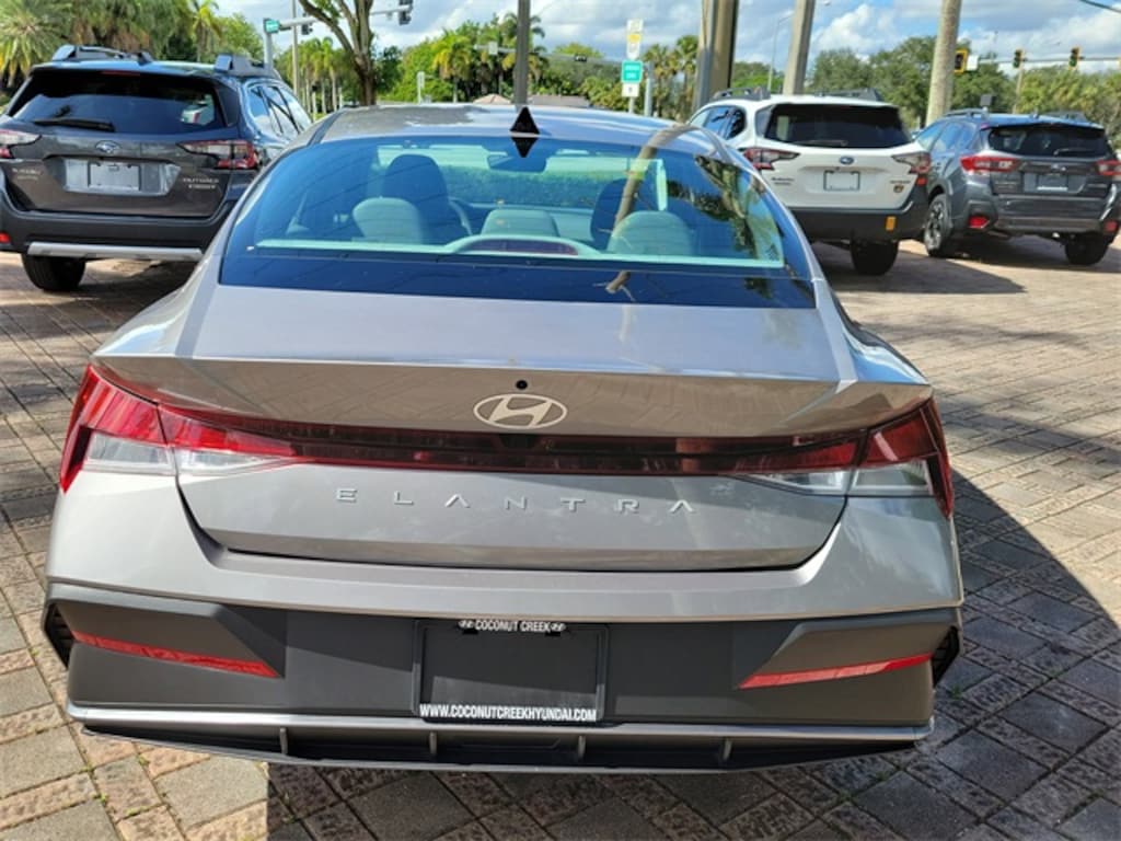 Used 2024 Hyundai Elantra SEL Sedan