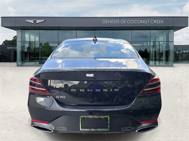 2025 Genesis G70 2.5T photo 4