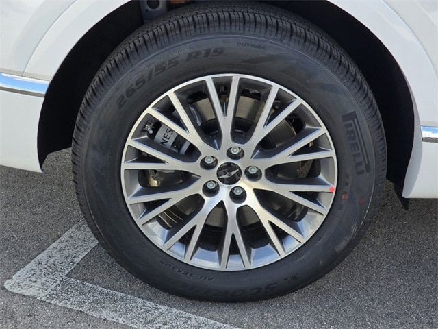 2025 Genesis GV80 2.5T Standard AWD photo 4