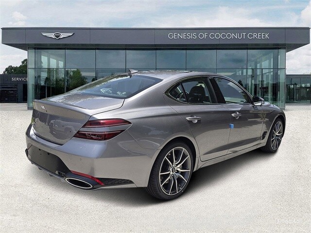 2026 Genesis G70 2.5T Prestige photo 4
