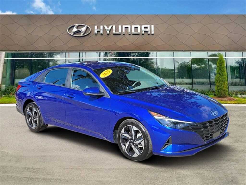 Used 2023 Hyundai Elantra SEL Sedan