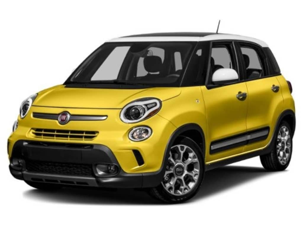 Used 2015 FIAT 500L Trekking Hatchback