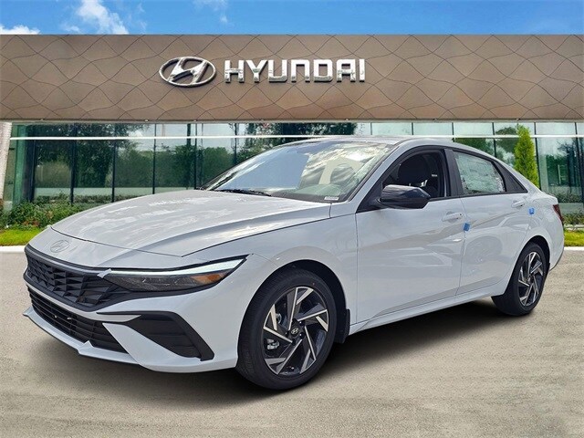 2025 Hyundai Elantra Hybrid SEL Sport photo 3