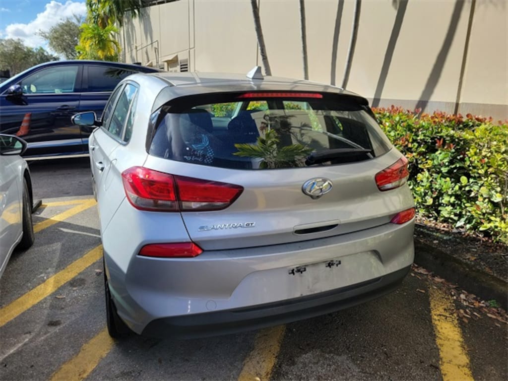 Used 2020 Hyundai Elantra GT Base Hatchback