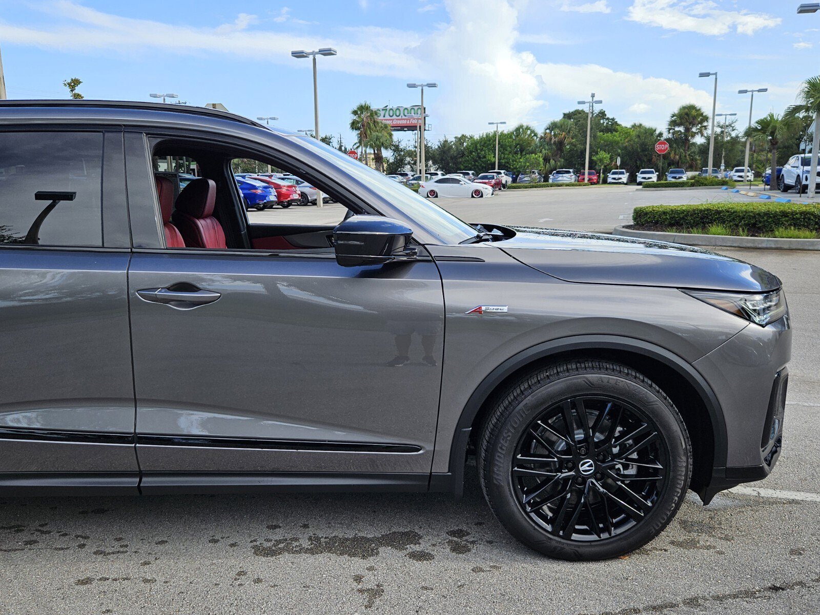 2026 Acura MDX SH-AWD A-Spec Advance photo 2