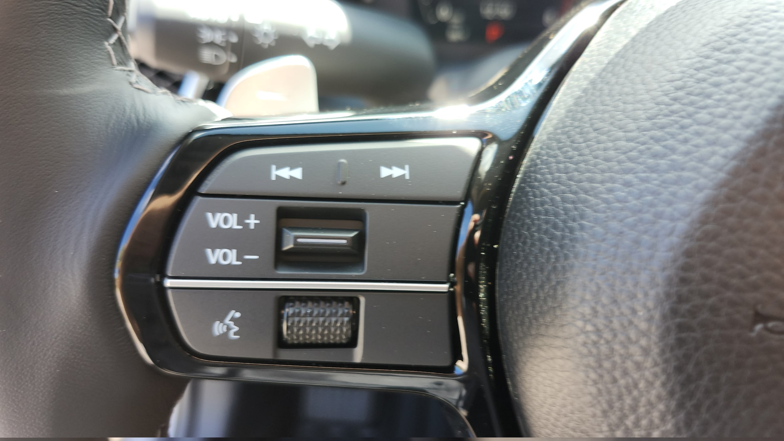 2026 Acura ADX Base - Photo 28