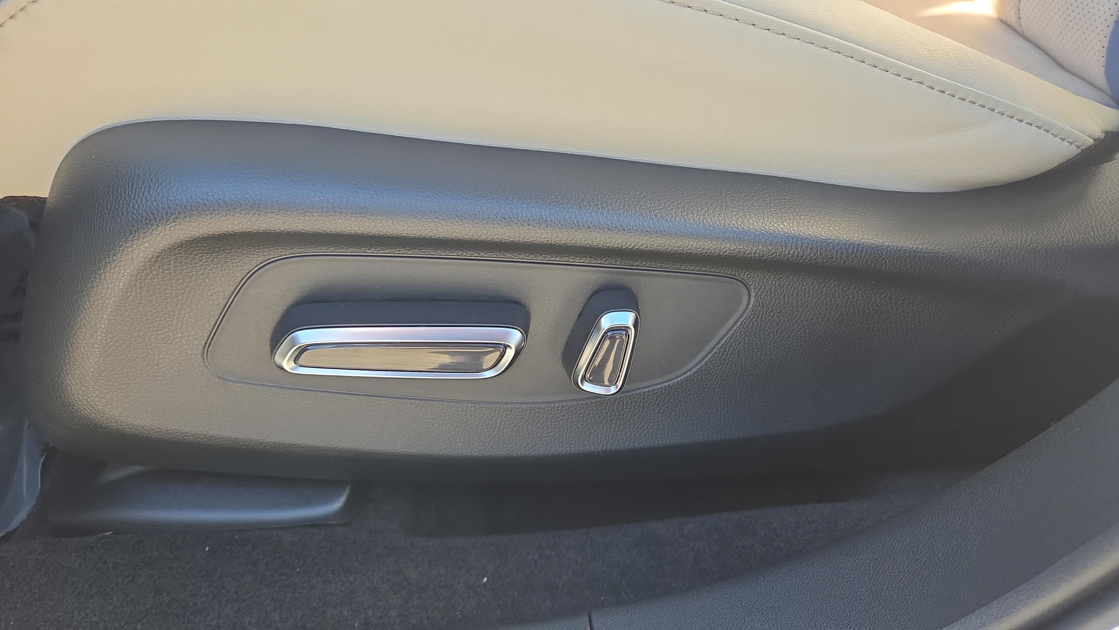 2026 Acura ADX A-Spec Package - Photo 11