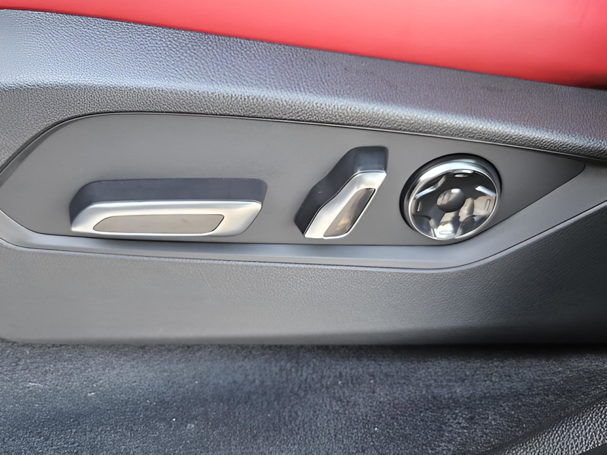 2026 Acura MDX A-Spec Package - Photo 10