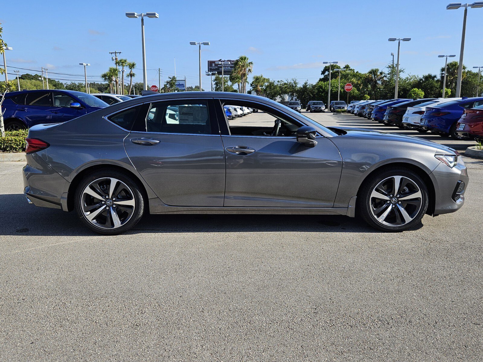 2025 Acura TLX Technology photo 3