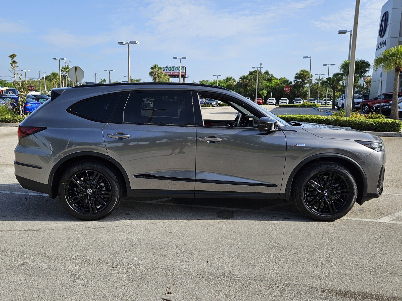 2026 Acura MDX SH-AWD A-Spec Advance photo 3