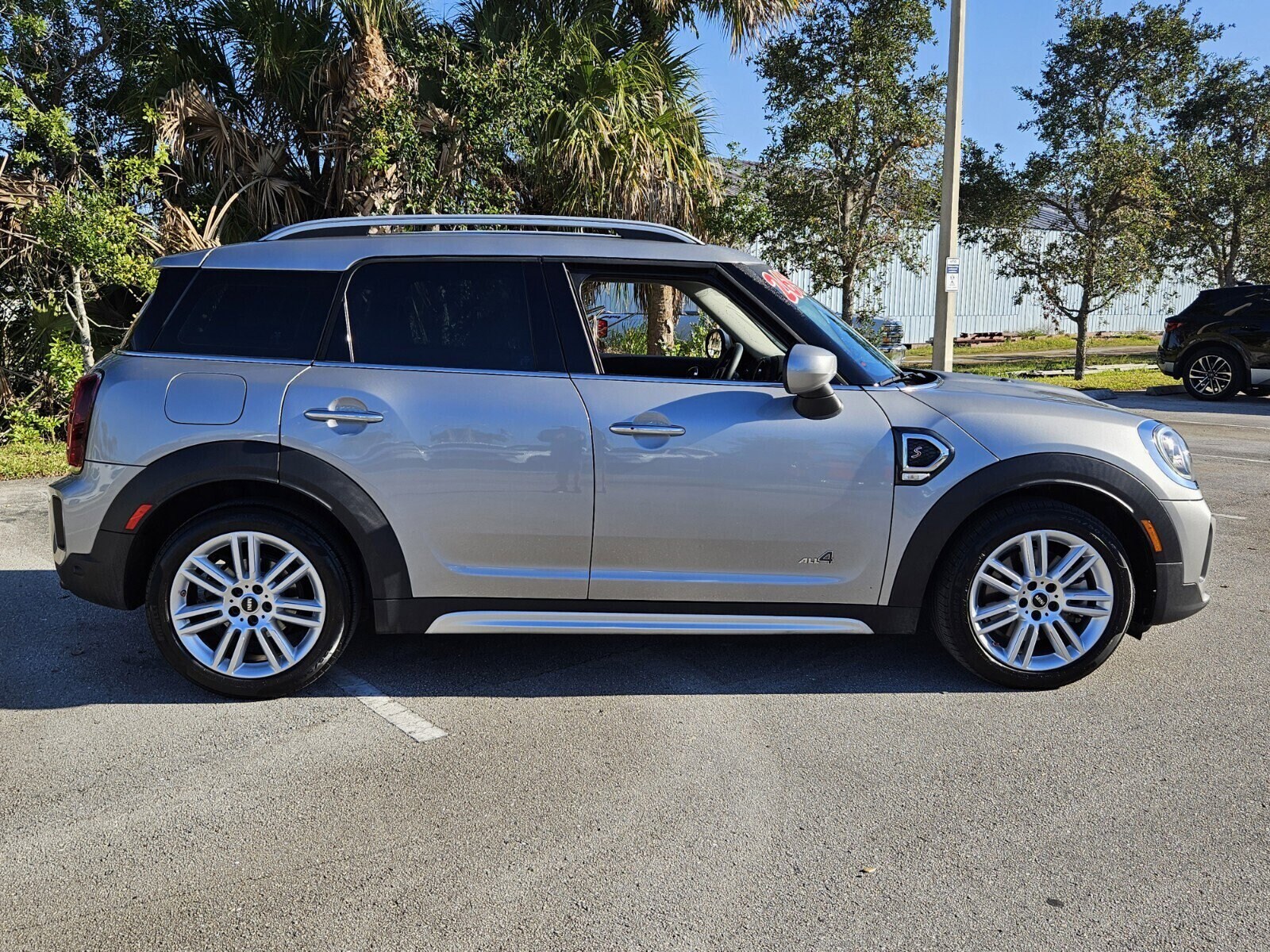 2024 Mini Countryman S ALL4 photo 3