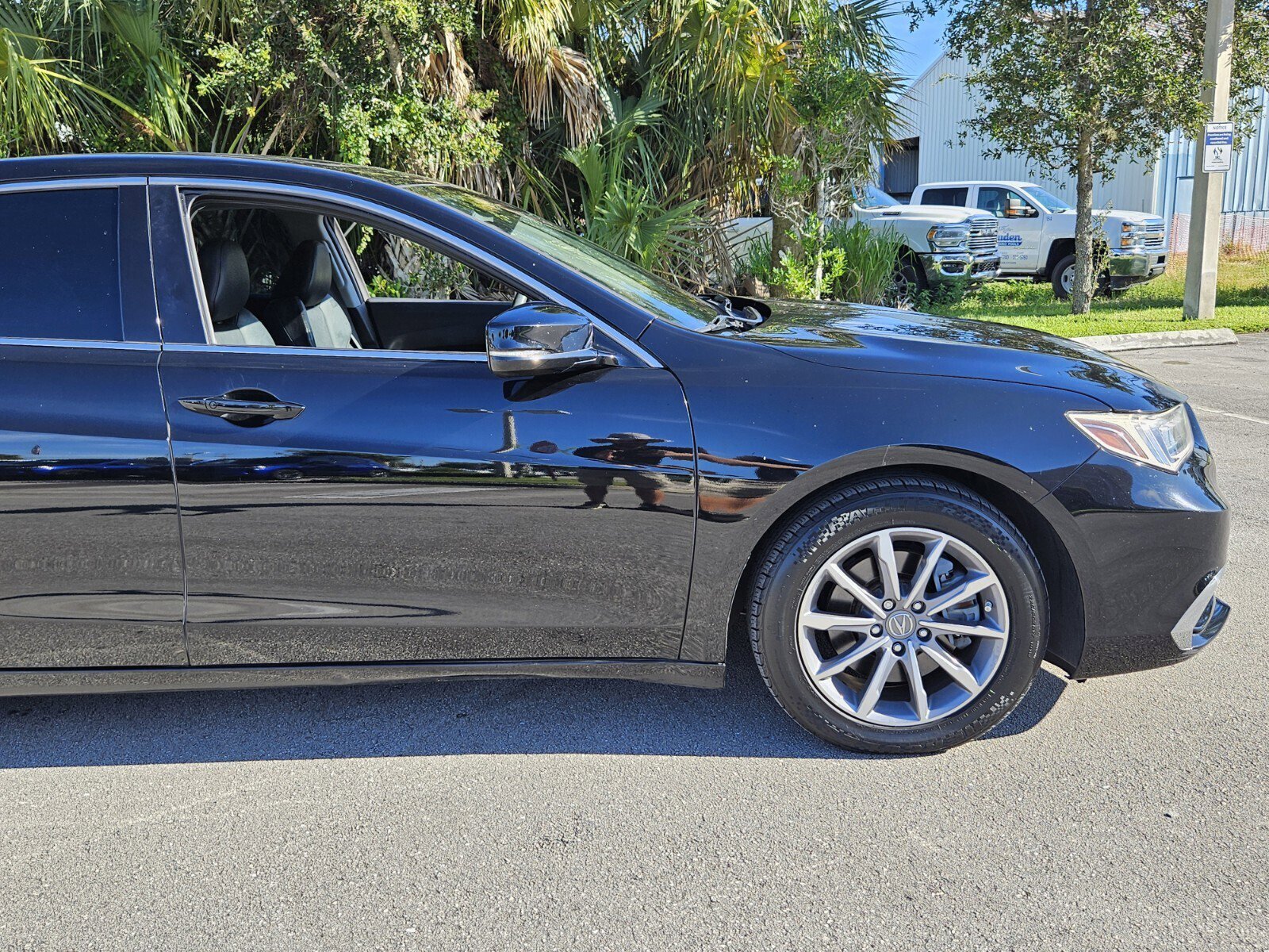 Used 2018 Acura TLX Technology Package with VIN 19UUB1F51JA010022 for sale in Fort Pierce, FL