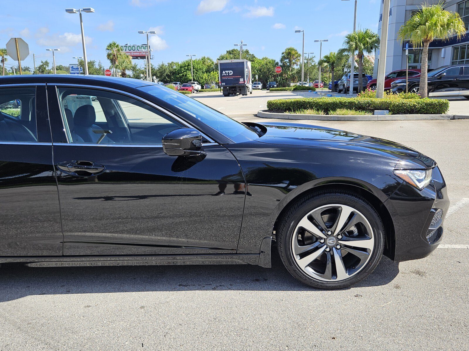 2025 Acura TLX Technology photo 2