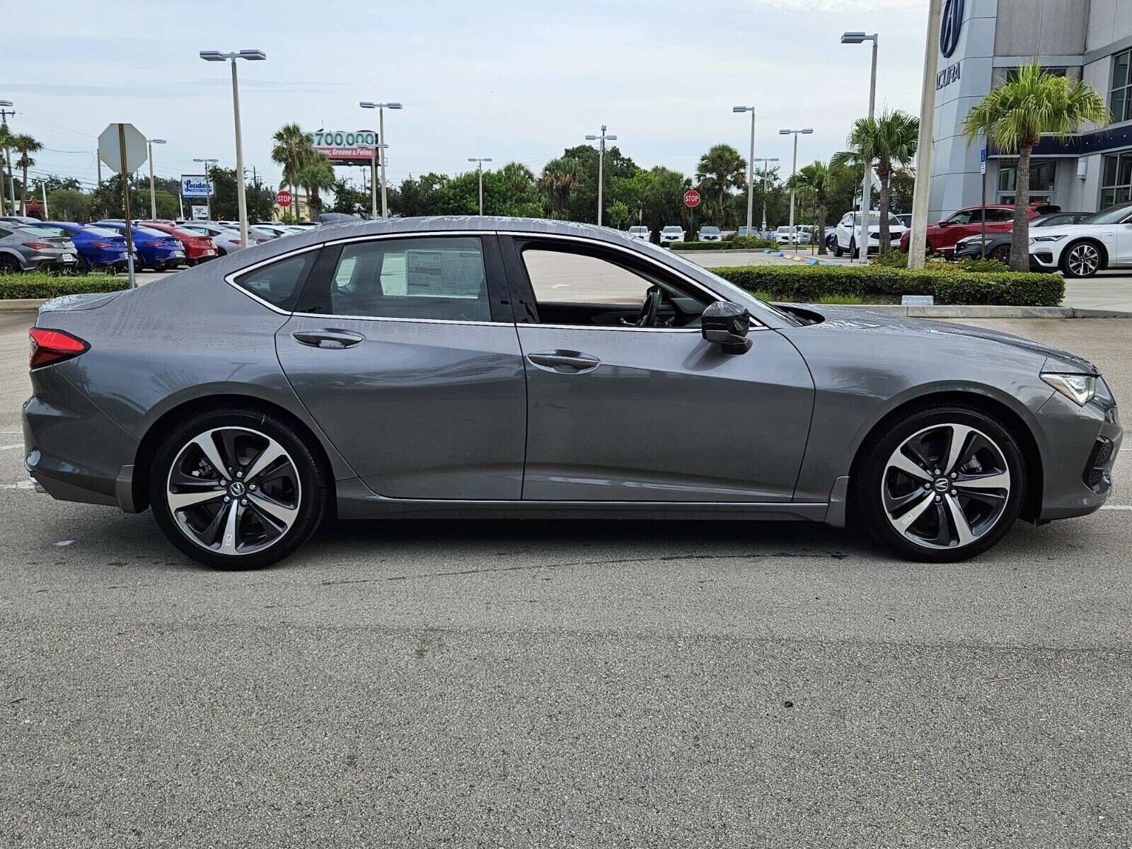 2025 Acura TLX Technology photo 3