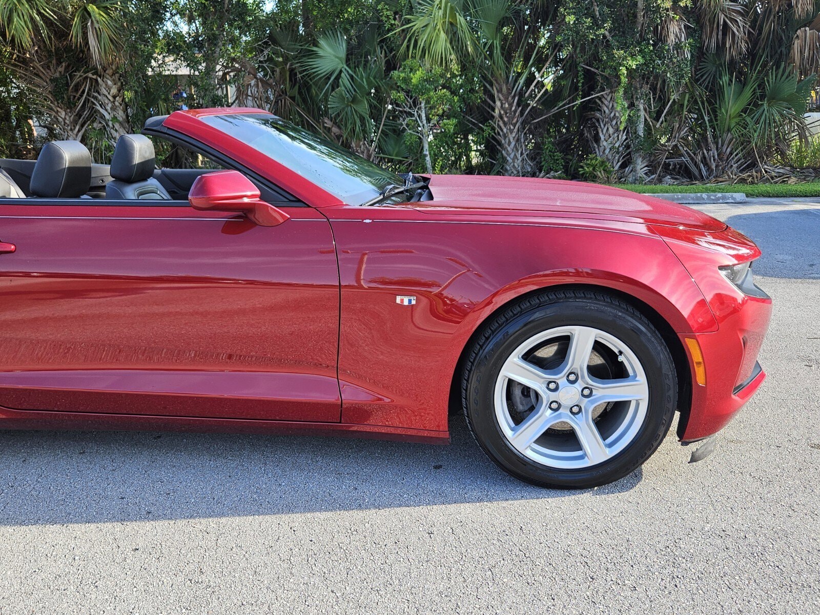 Used 2022 Chevrolet Camaro 2LT with VIN 1G1FD3DX1N0123328 for sale in Fort Pierce, FL