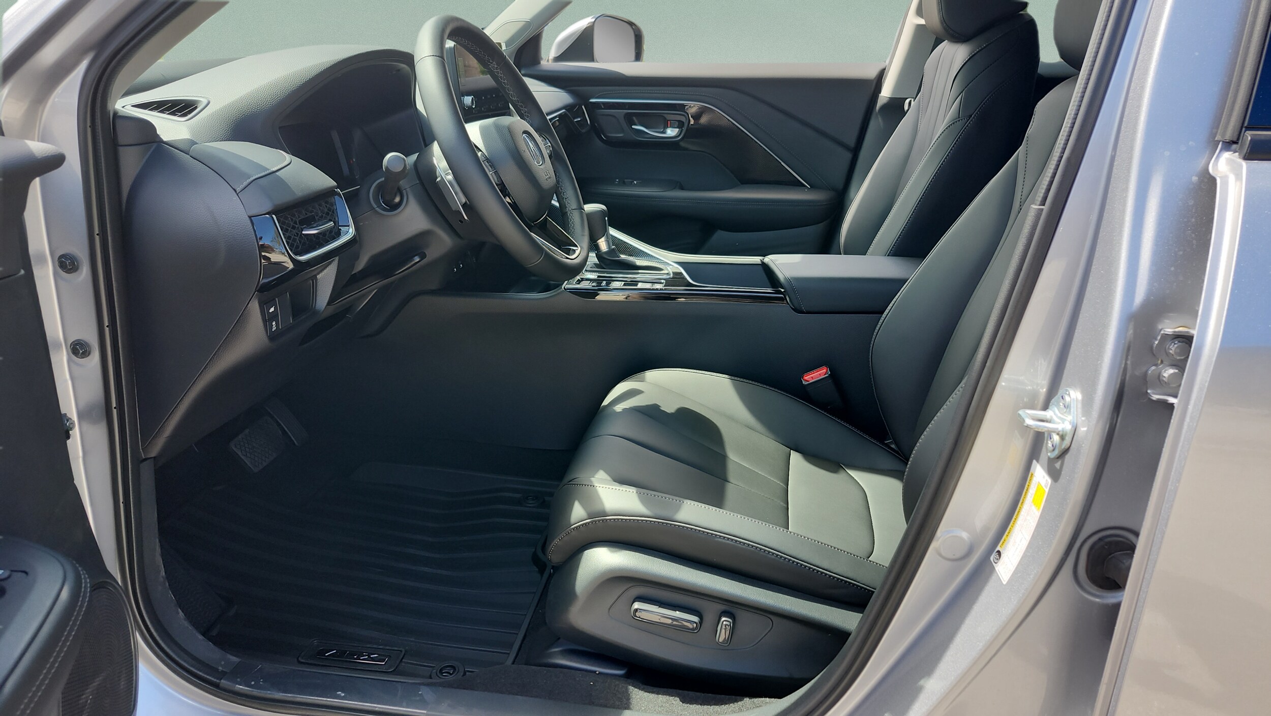 2026 Acura ADX Base - Photo 11