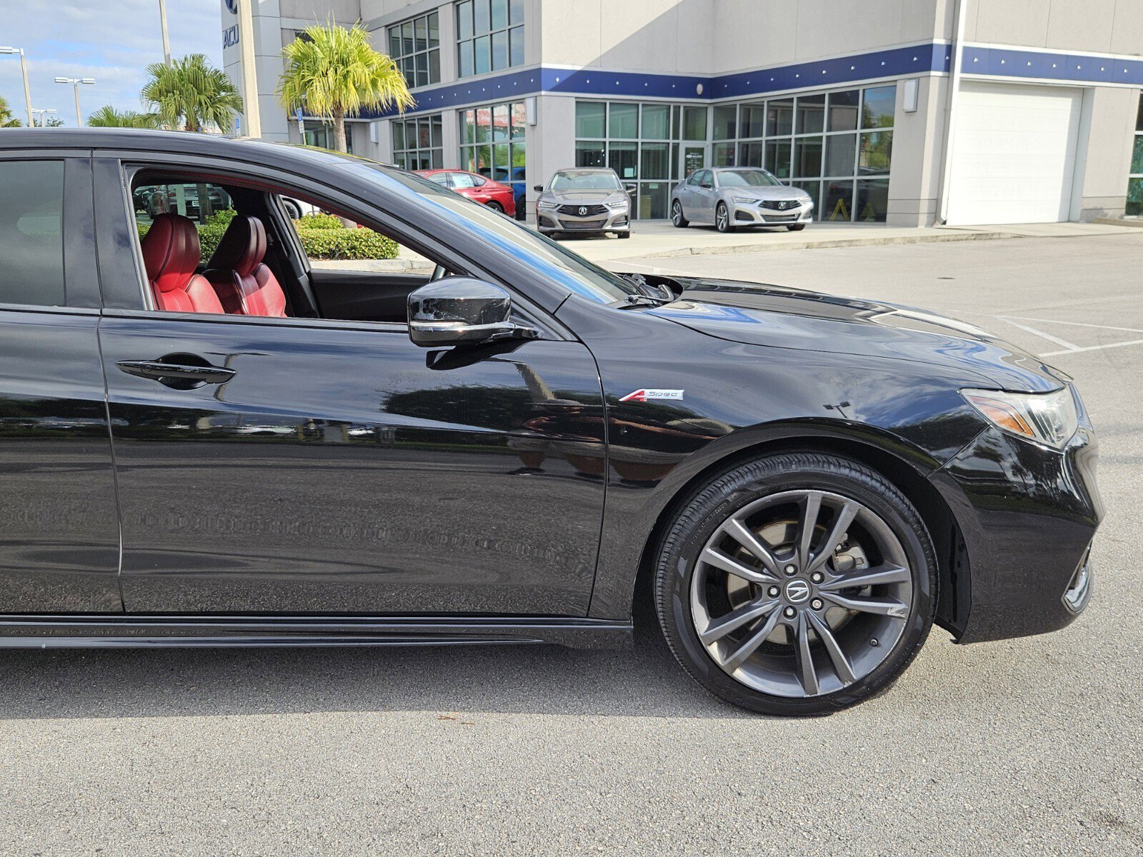 2019 Acura TLX 3.5L Technology A-Spec photo 2