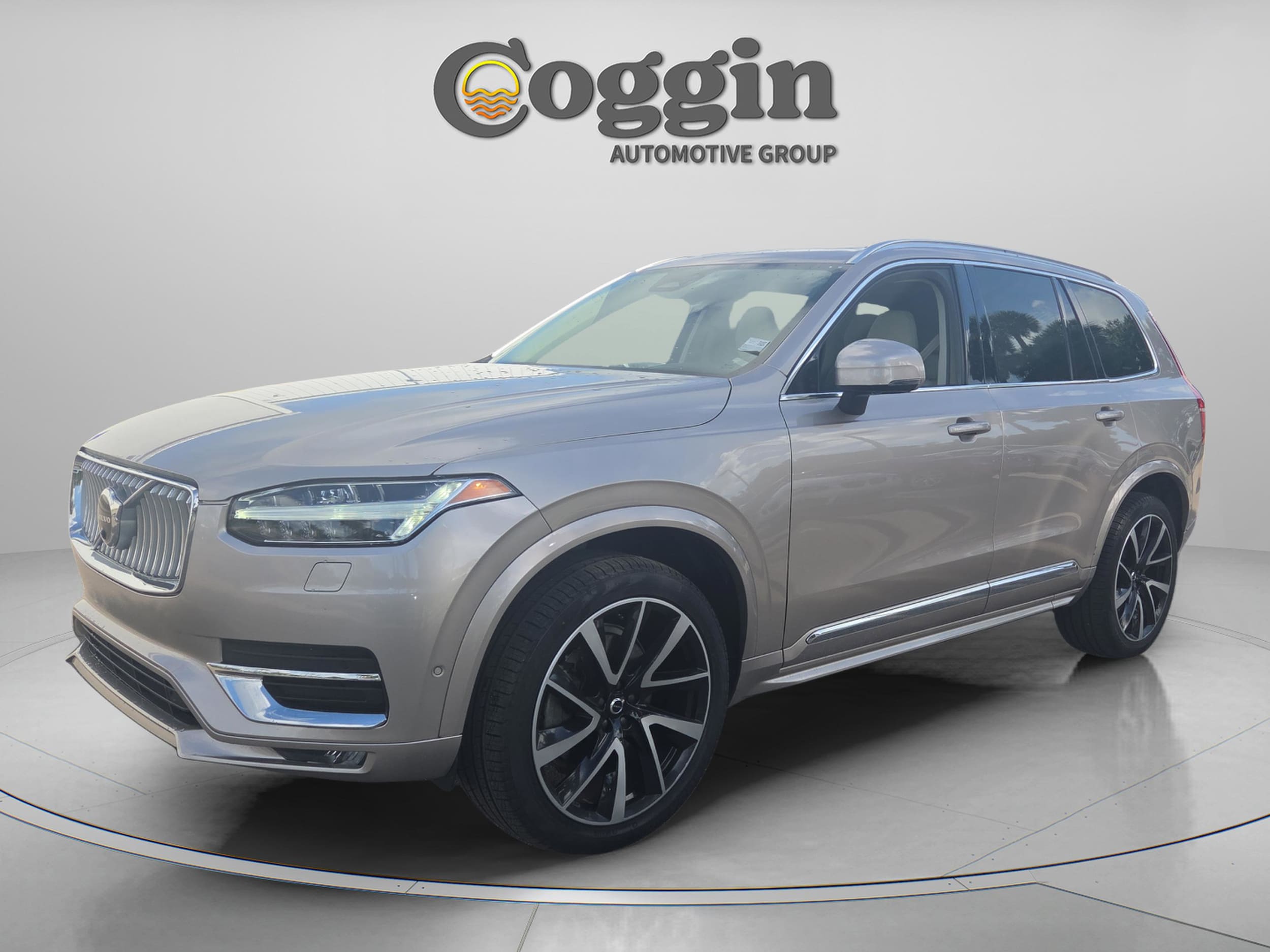 2023 Volvo XC90 B6 Plus 7-Seater 4WD's photo