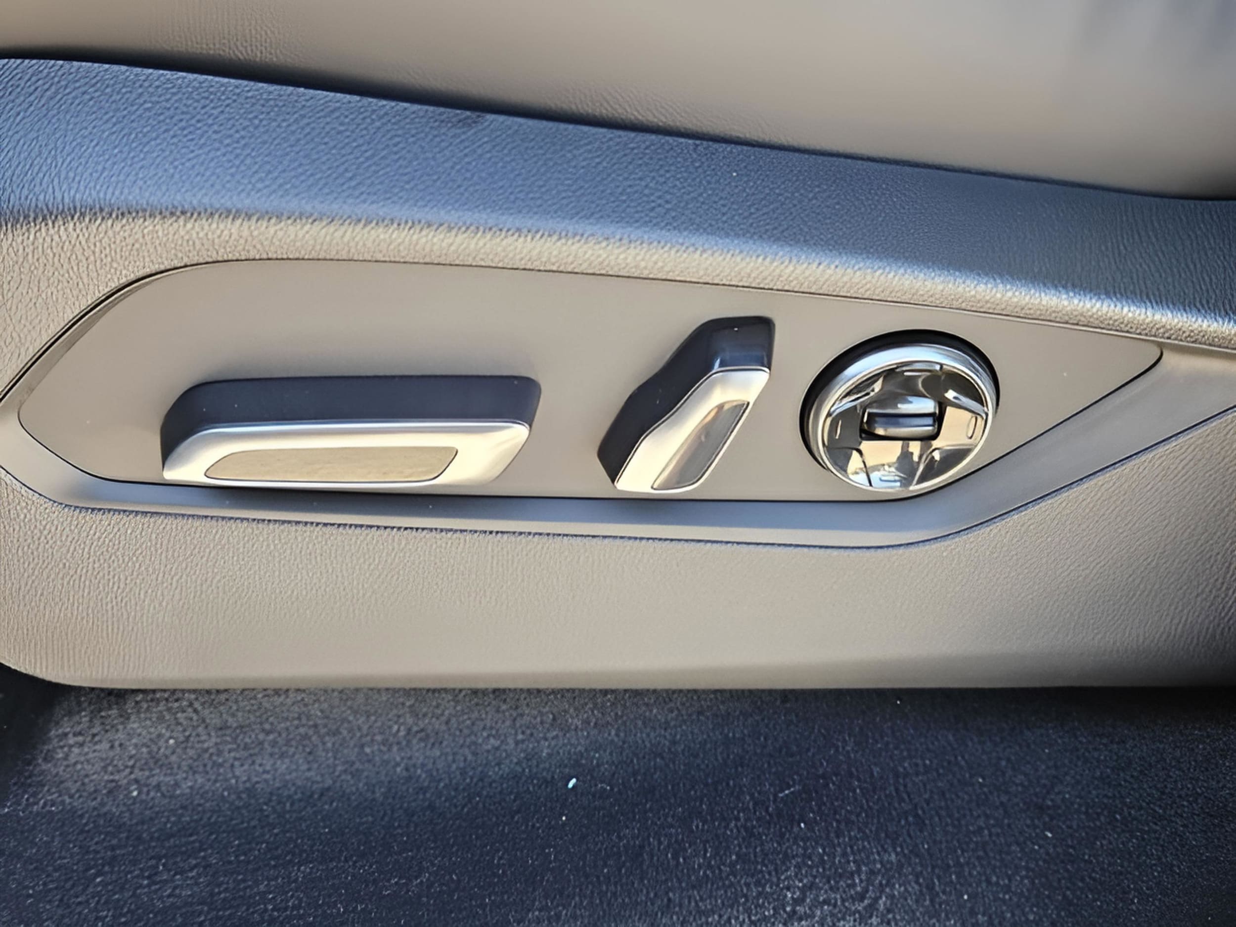 2026 Acura MDX A-spec w/Advance Package - Photo 12