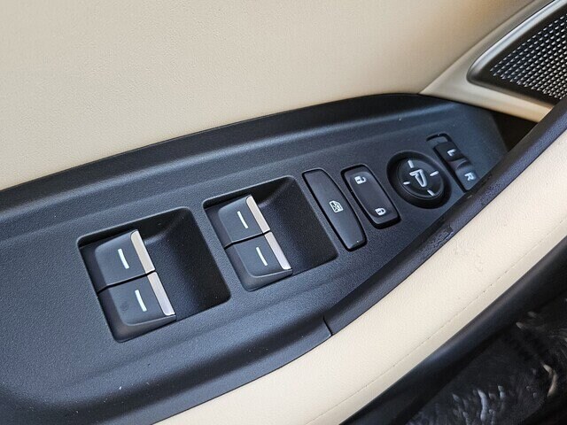 2025 Acura TLX Technology Package - Photo 35