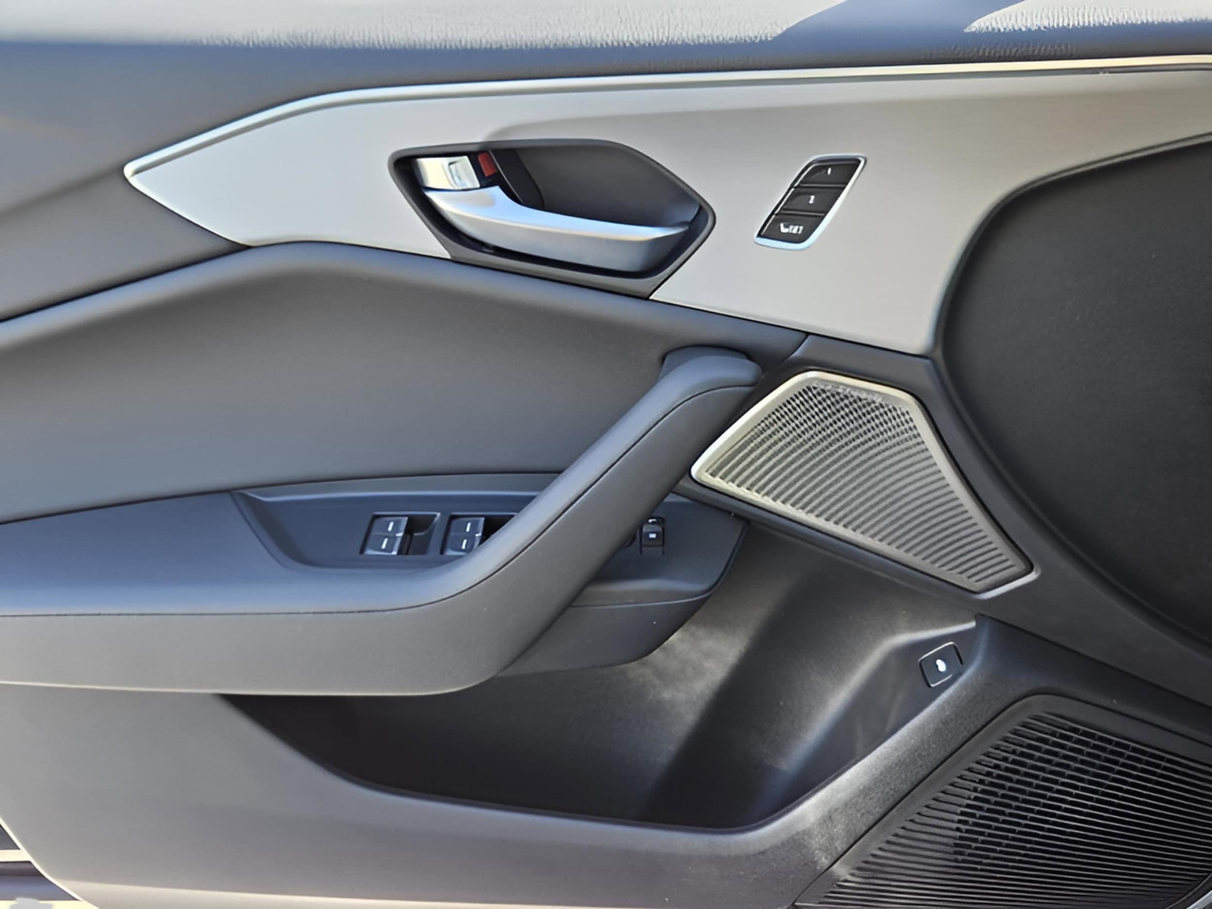 2025 Acura TLX Technology Package - Photo 30