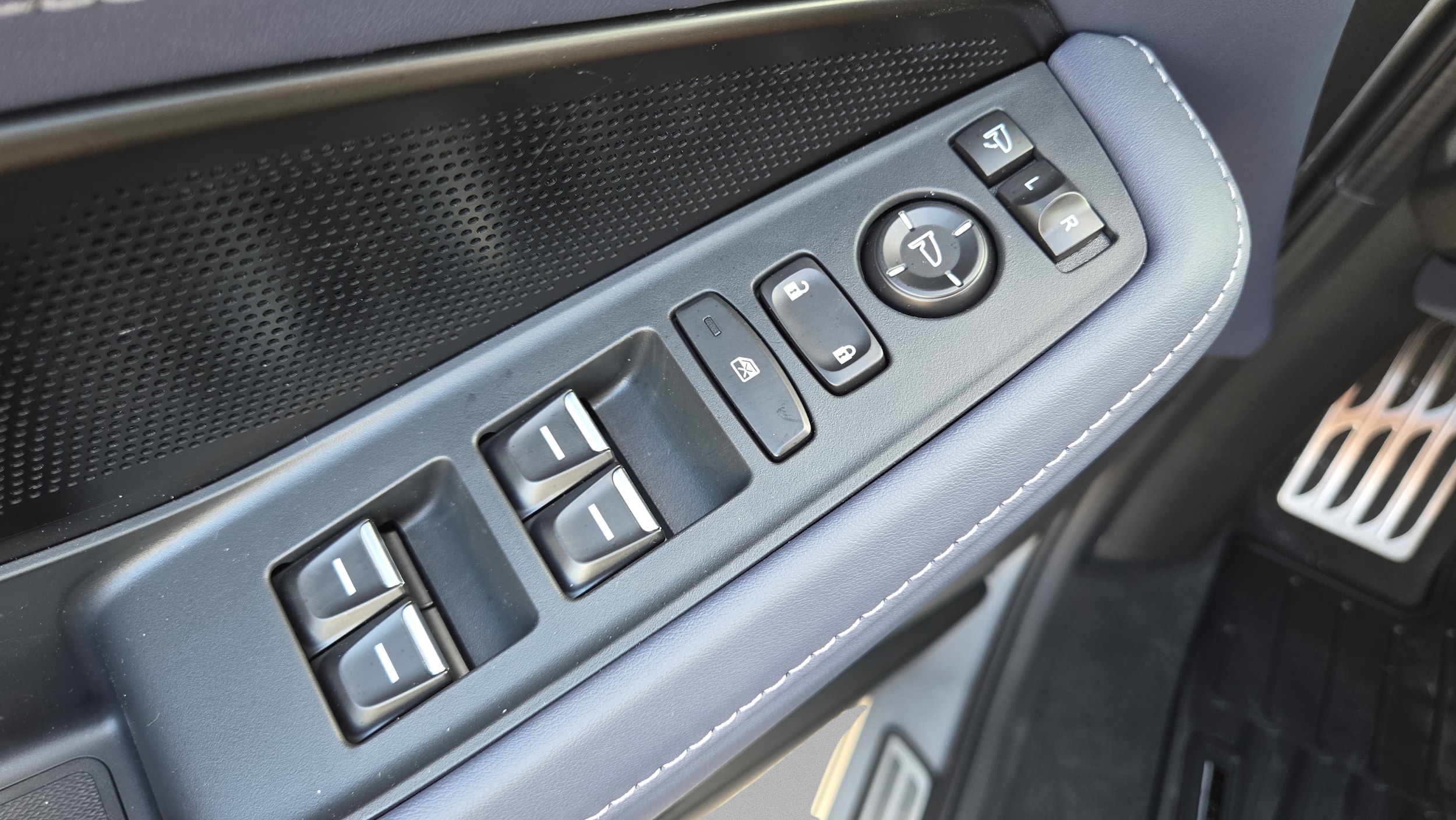 2026 Acura MDX Type S w/Advance Package - Photo 40