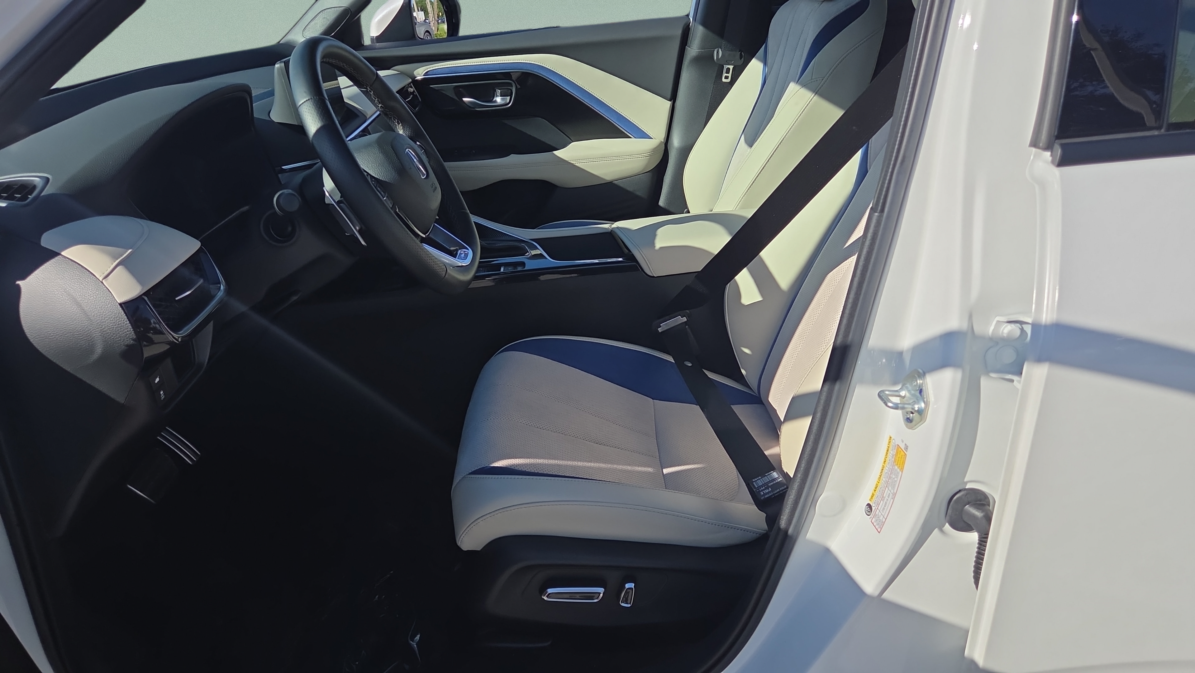 2026 Acura ADX A-Spec Package - Photo 10