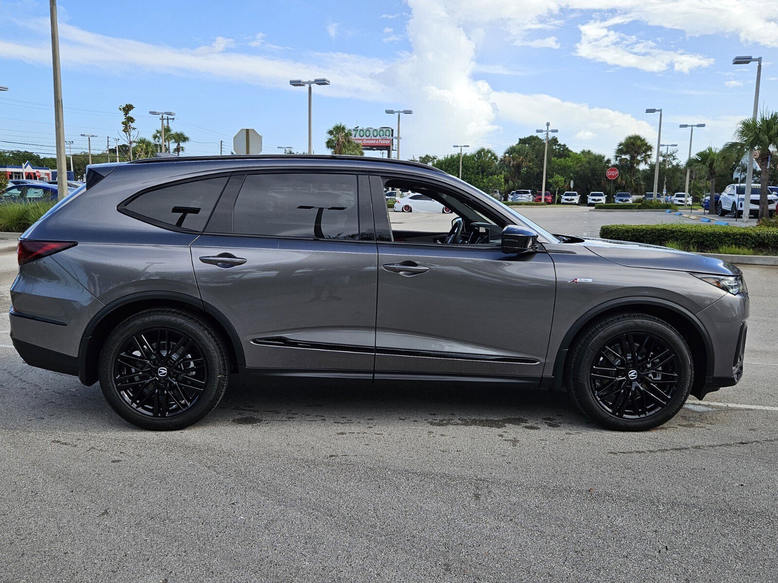 2026 Acura MDX SH-AWD A-Spec Advance photo 3
