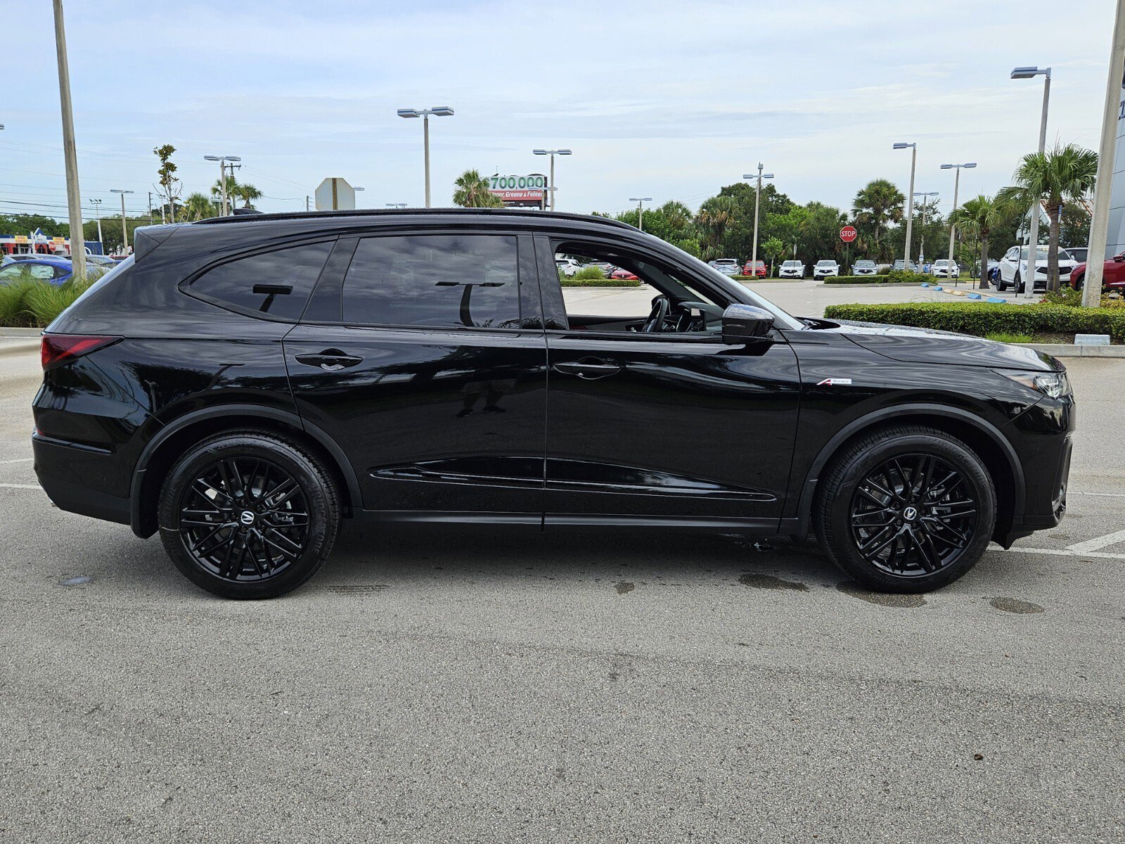 2026 Acura MDX SH-AWD A-Spec Advance photo 3