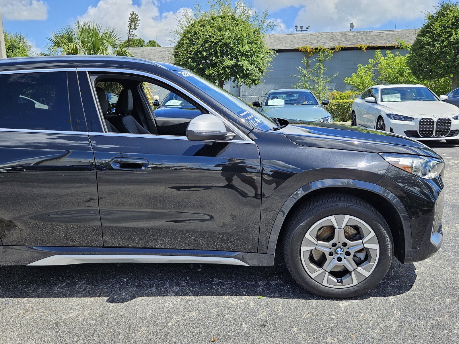 2024 Bmw X1 XDrive28i photo 2