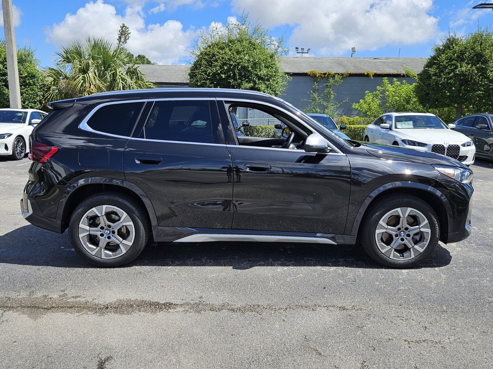 2024 Bmw X1 XDrive28i photo 3