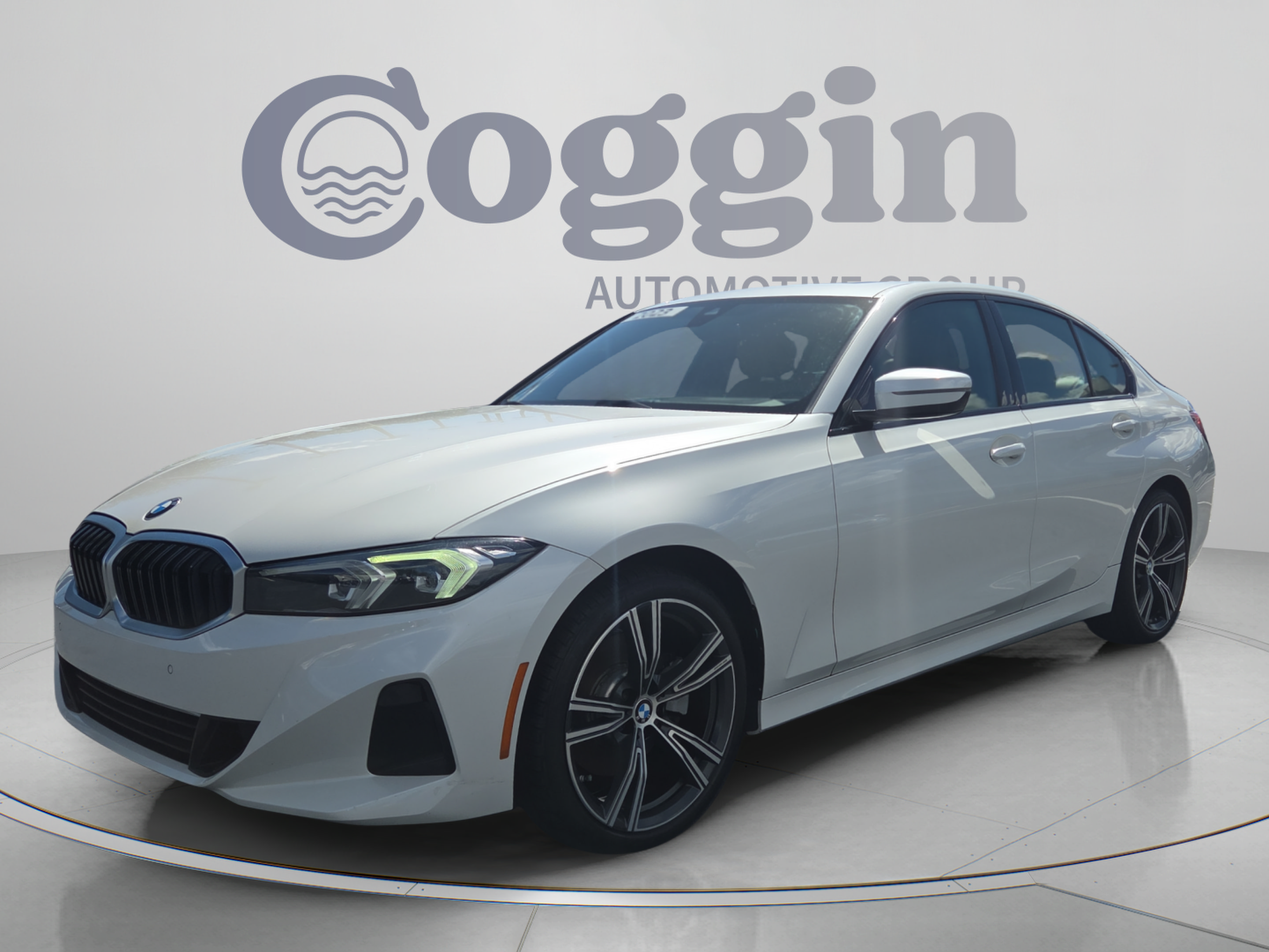2023 BMW 330i