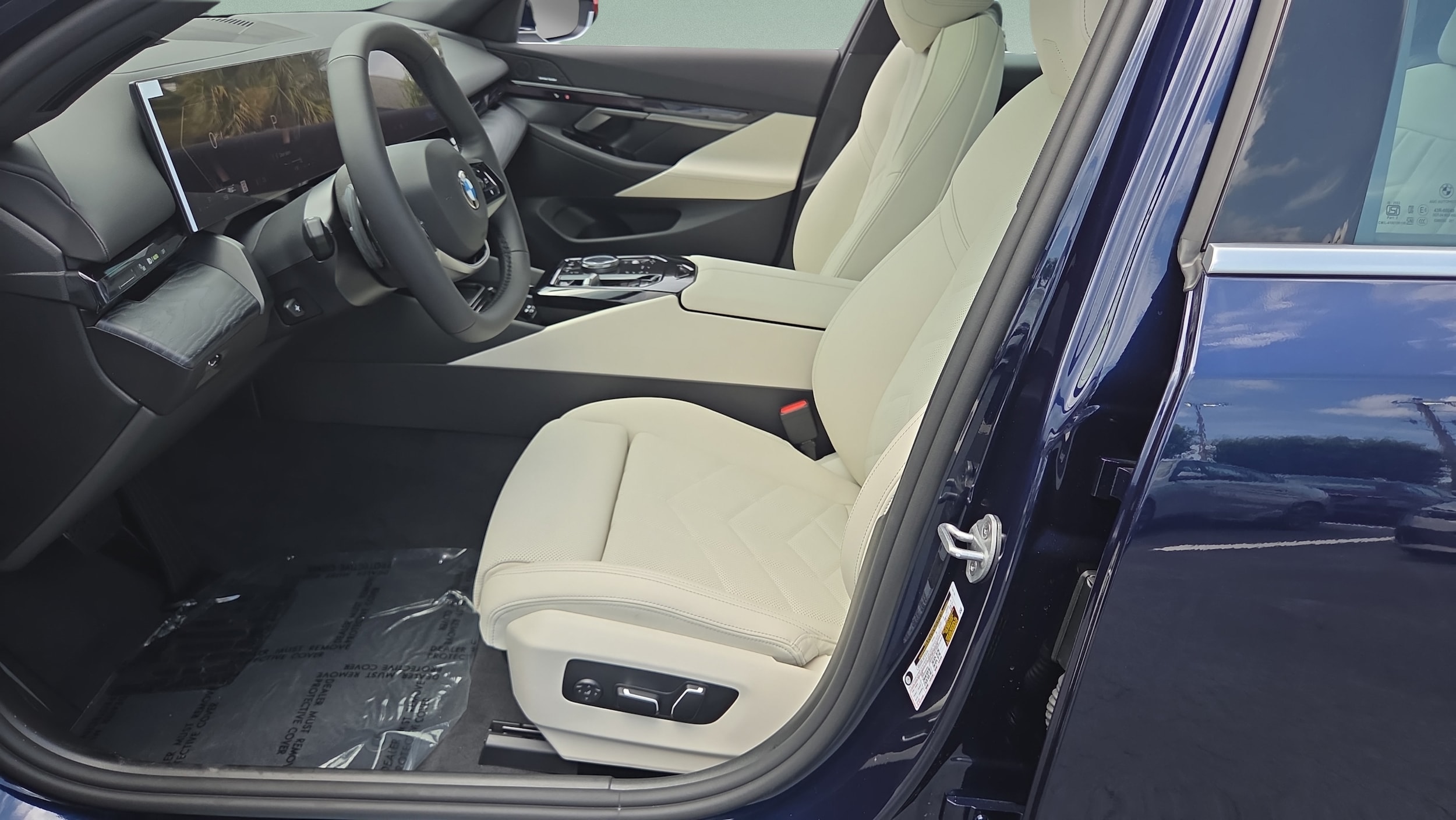 2027 BMW 5 Series 530i - Photo 10