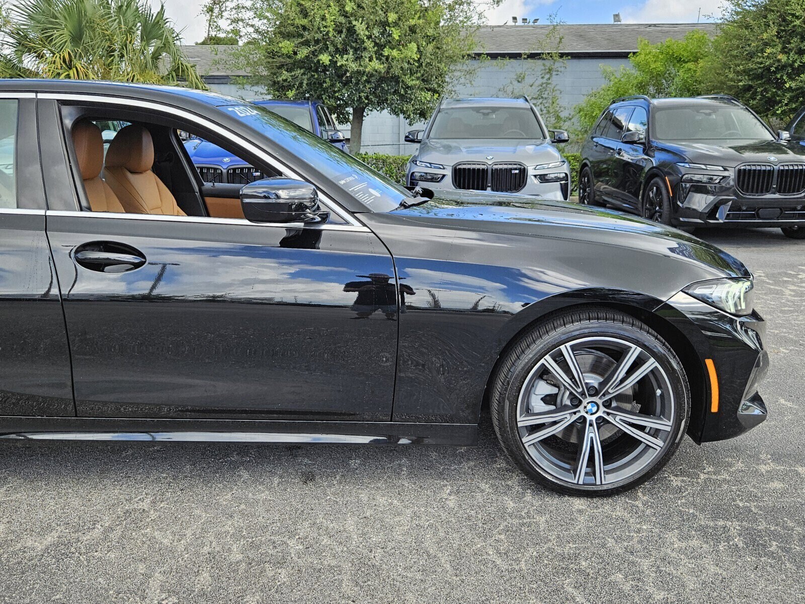 2024 Bmw 330i photo 2