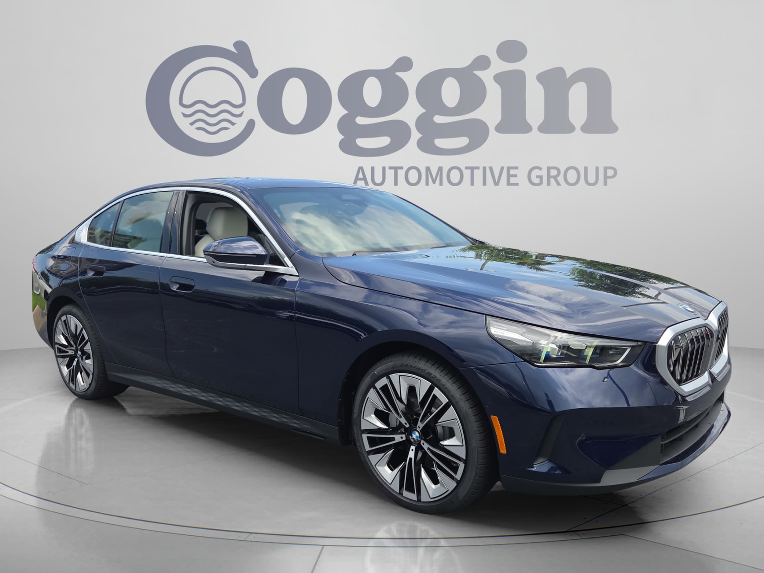2027 BMW 5 Series 530i - Photo 8