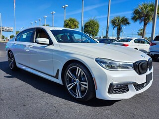 2019 BMW 750i Sedan