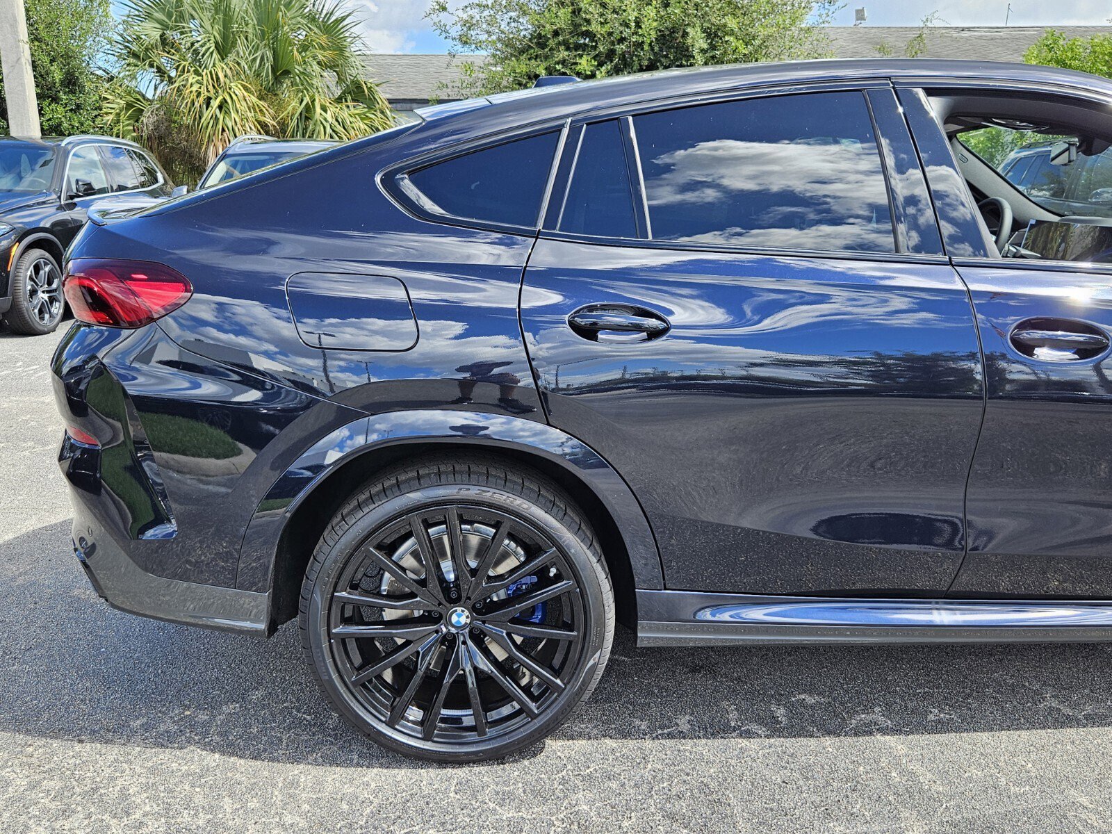 2026 Bmw X6 photo 2