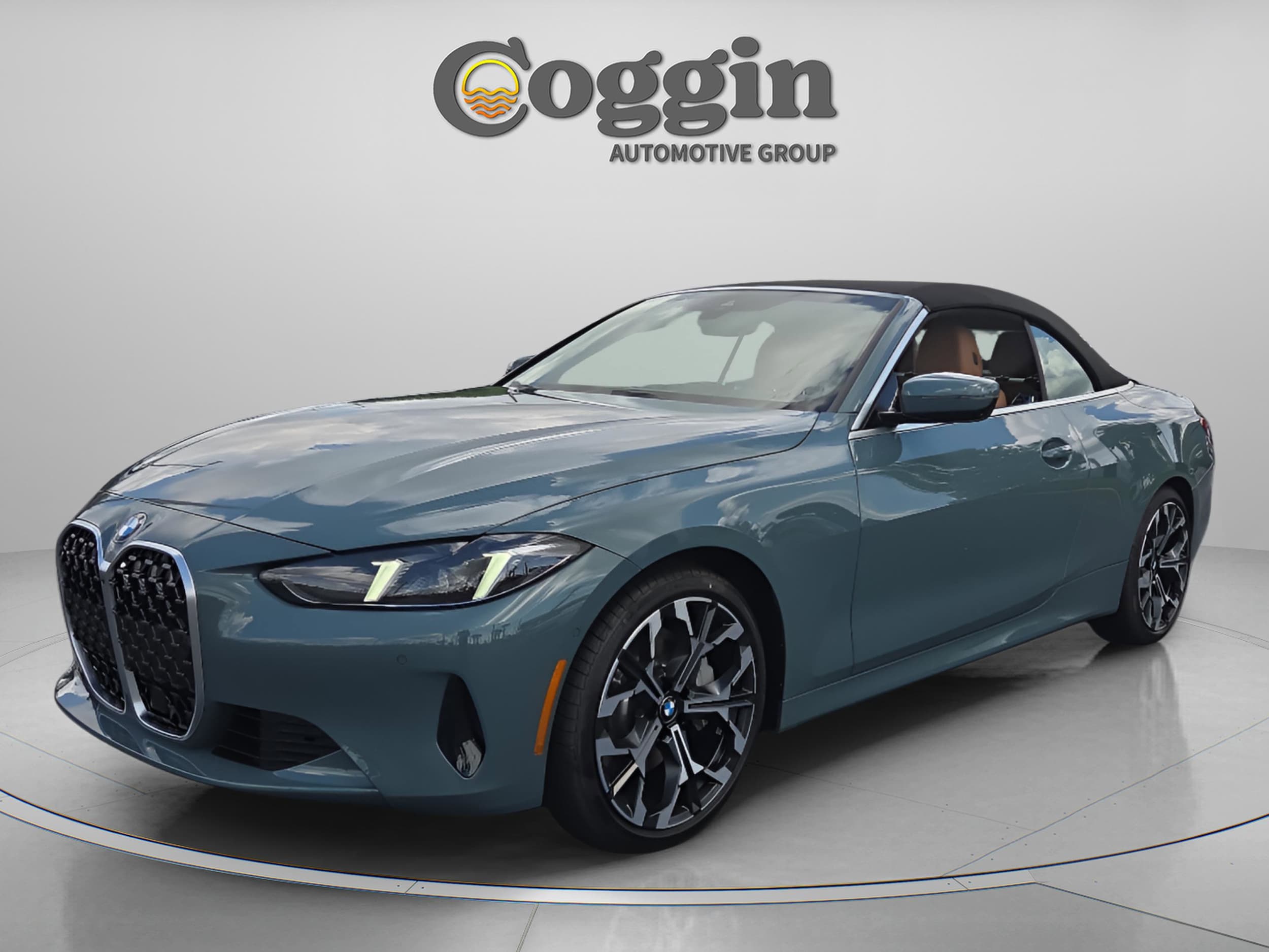 2027 BMW 4 Series 430i Convertible's photo
