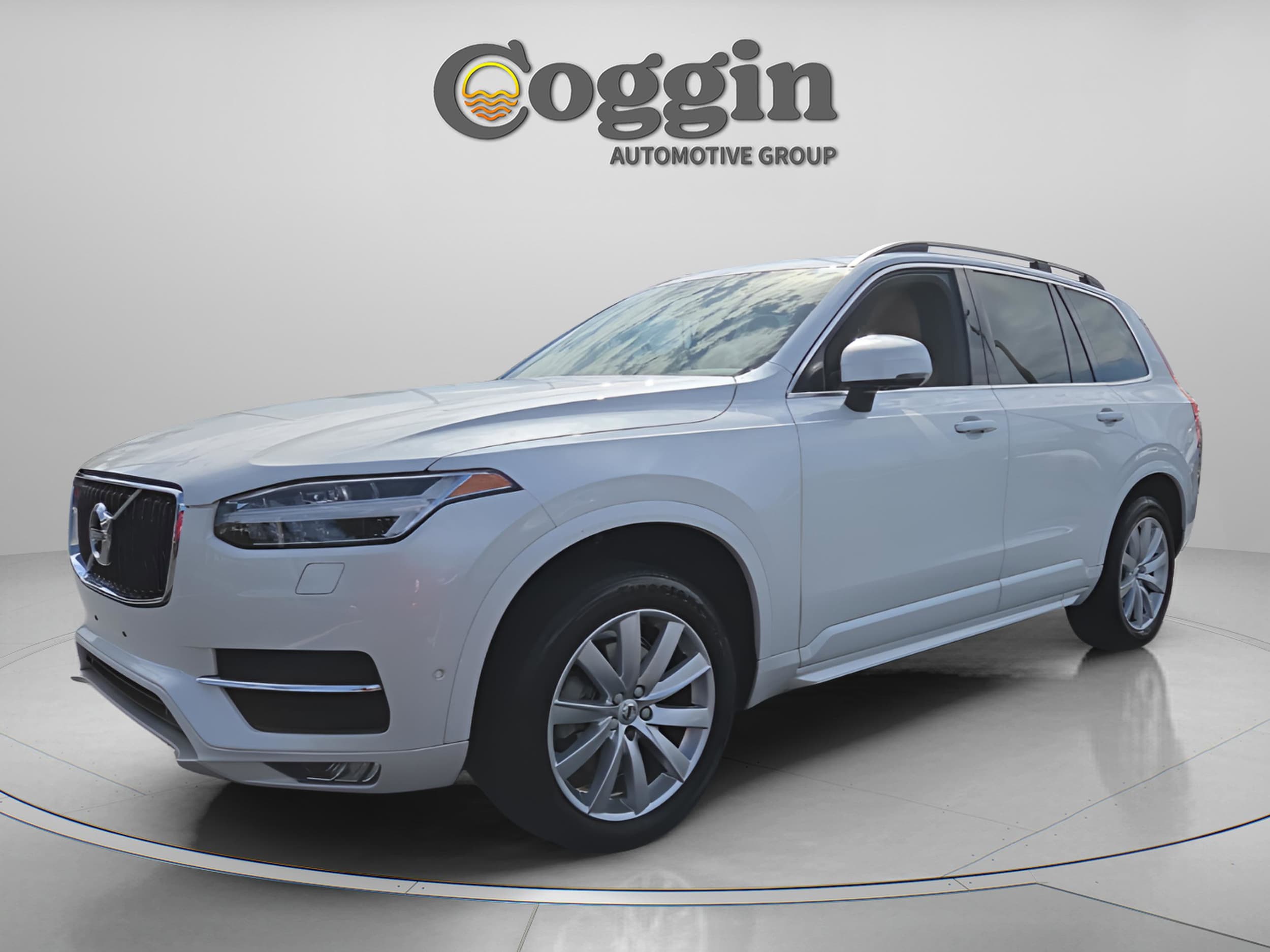 2017 Volvo XC90 Momentum