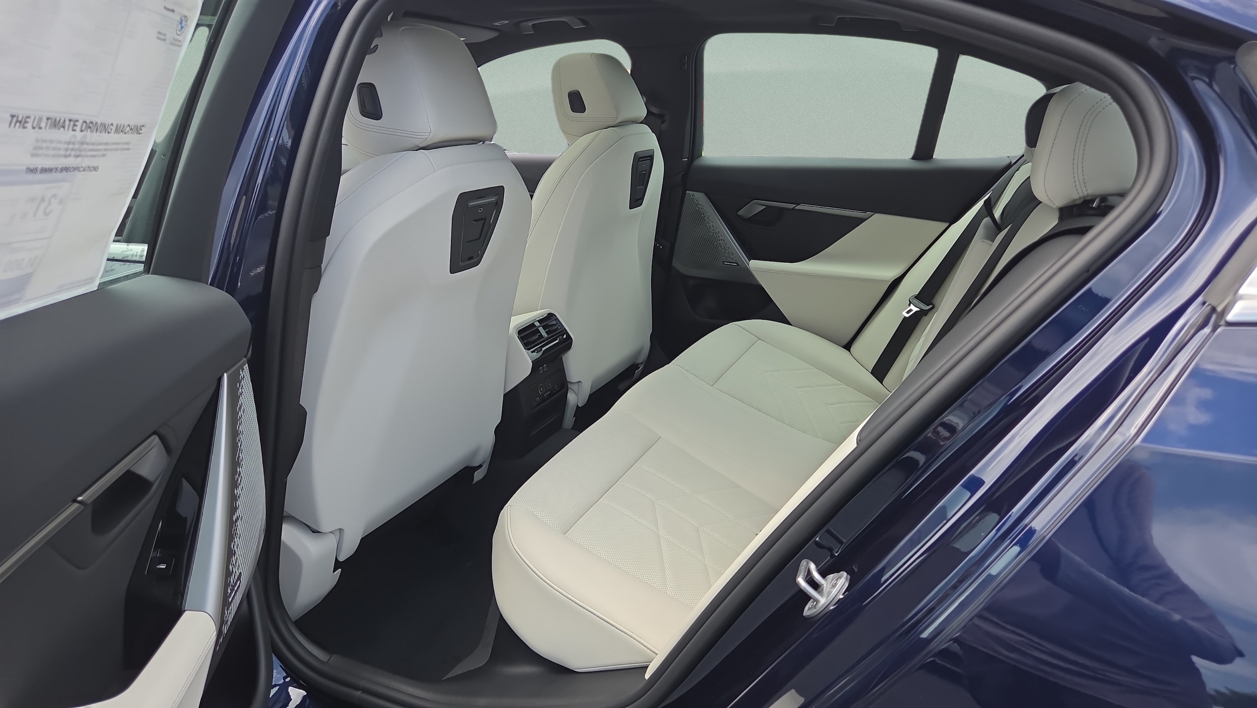 2027 BMW 5 Series 530i - Photo 12