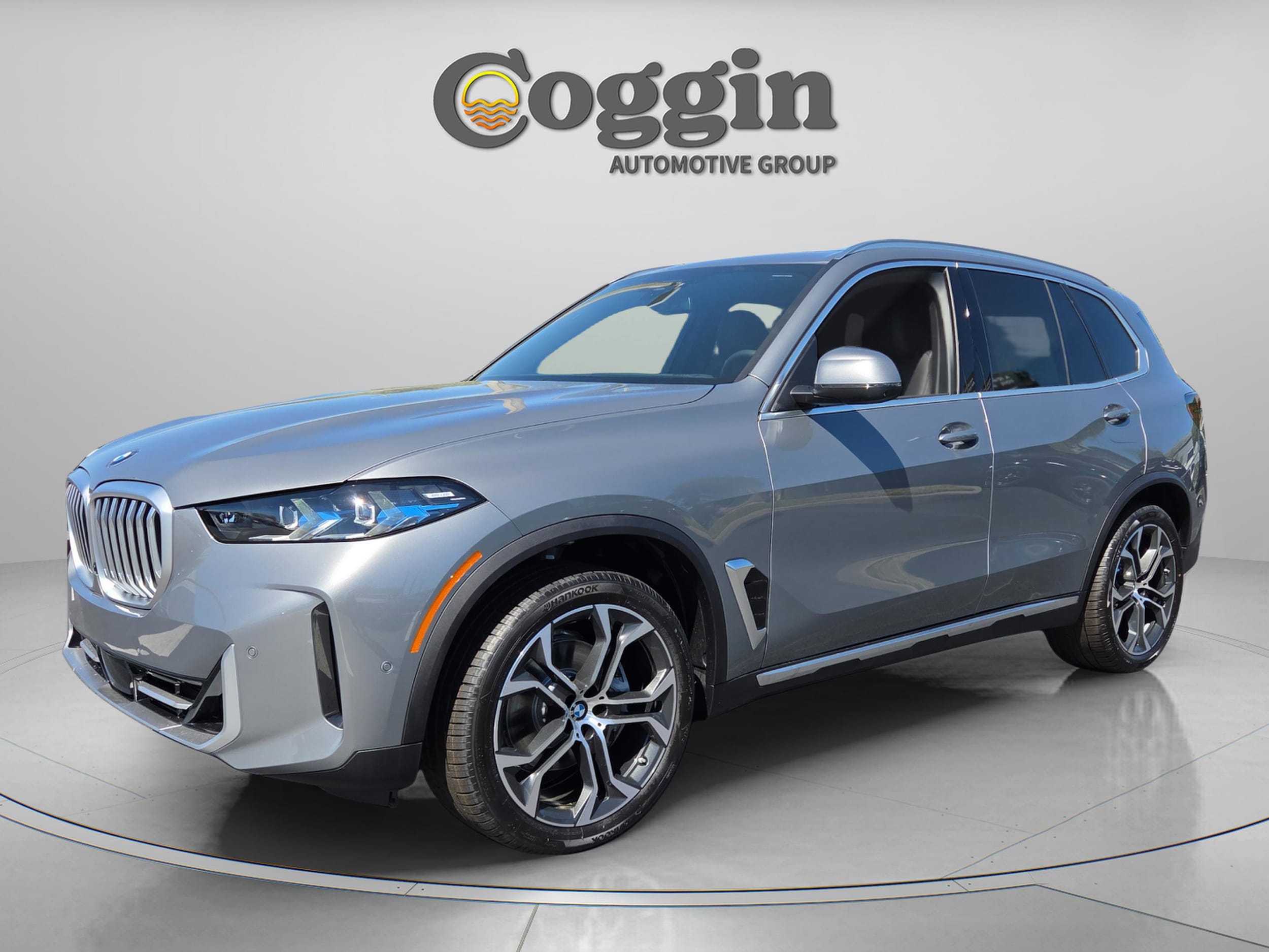 2026 BMW X5 sDrive40i's photo